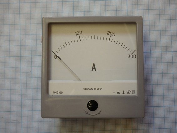 Амперметр М42100 шкала 0-300A Кл.т1.5 1984г.в СДЕЛАНО В СССР