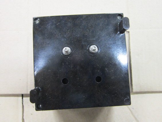 Вольтметр М381 50В кл.т.1,5.120х120х82 1983 г.в.