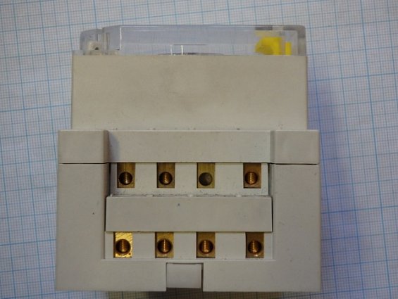 Таймер аналоговый SUL186hw 1861108 24h+7tage 10А 250V~ 110V 45-60Hz