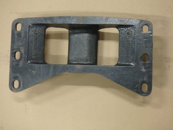 Опора седла седельного тягача JOST sk2104-002sp H=150mm лапы 4200021100 et-r0012298 daf xf105