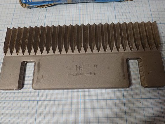 Нож барабанной свеклорезки Maguin DRUM BEET SLICER 2000-600-60 Putsch 1-TV200-25-7A-V 200х89 Konigsf