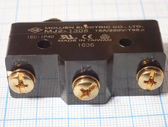 Микропереключатель MOUJEN MJ2-1306 мешкозашивочной машинки Fischbein