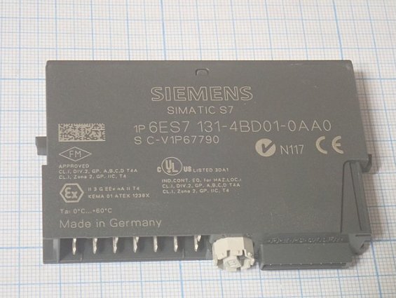 Модуль SIEMENS 6ES7-131-4BD01-0AA0 без оригинальной упаковки