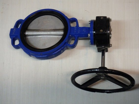 Затвор UNIVAL VF700RIE DN200 JL1040 CF8M EPDM +110C 16BAR РЕДУКТОР+ШТУРВАЛ