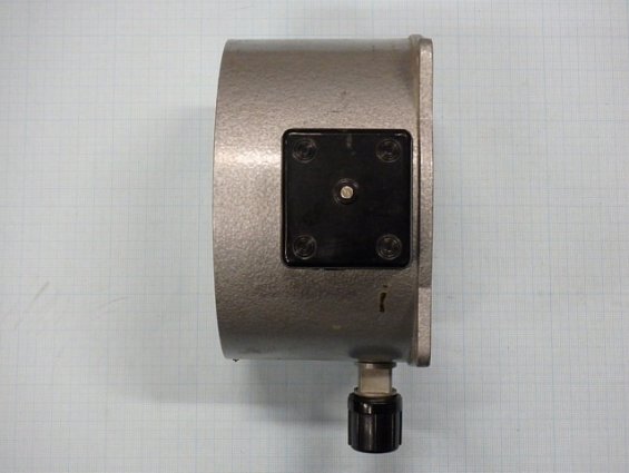 Манометр электроконтактный ЭКМ-2УТ3 0-160kgf/cm2 220VDC 50Hz 1A IP40 1976-1991г.в ГОСТ13717-84