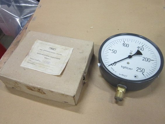 Манометр МП4-У 0-250kgf/cm2 кл.т.1.5 диаметр корпуса Ф160мм IP40 М20х1.5 РШ У2