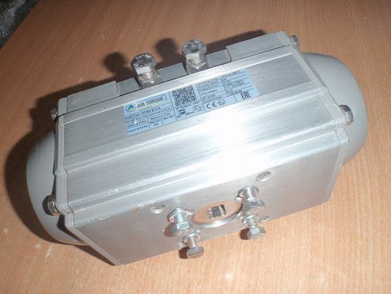 Пневмопривод БЫВШИЙ В УПОТРЕБЛЕНИИ AIR TORQUE pt300b-d-a F05+F07+F10-N-ch13х19.1 8bar