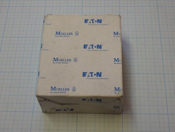 Контактор Contactor Moeller EATON DILM17-10 230V50Hz 240V60Hz 18A 7.5kW 400V AC 3-х полюсный с винто