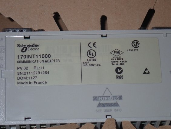 Адаптер Schneider Electric 170INT11000 100036 Made in France
