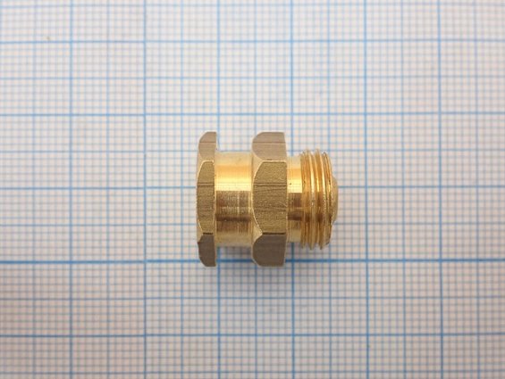 Пресс-масленка плоская T1/B G1/4 головка D16mm под ключ 15 латунь Me-SK-SW 15-SKK