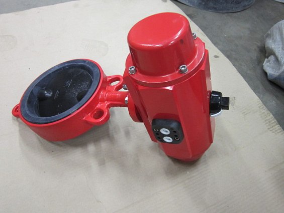 Затвор ЗПТС-FLW-3-150-MN-НТ+ пневмопривод Prisma PA20 Ду150 Ру16 диск чугун GGG-40