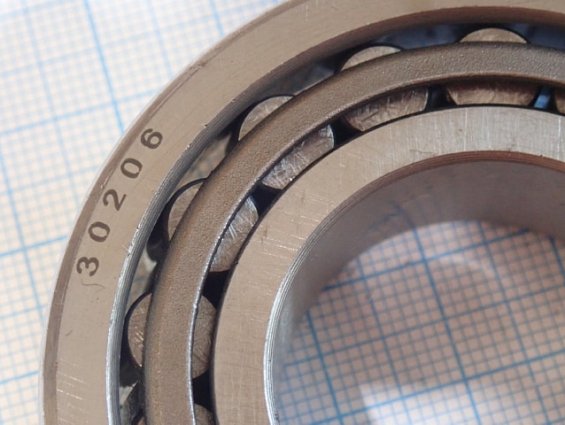 Подшипник ZWZ 30206