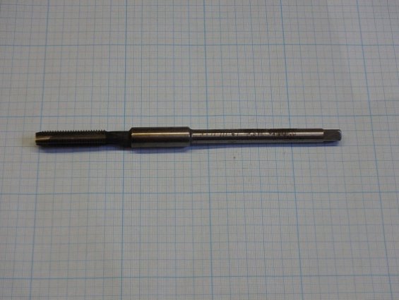 Метчик М10х1.5 Р18 с хранения