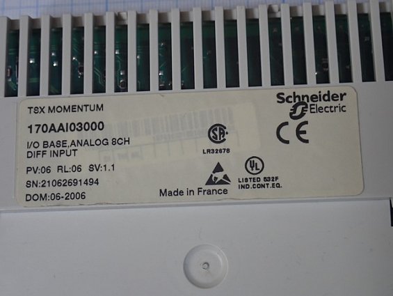 Модуль Schneider Electric 170AAI03000 БЫВШИЙ В УПОТРЕБЛЕНИИ