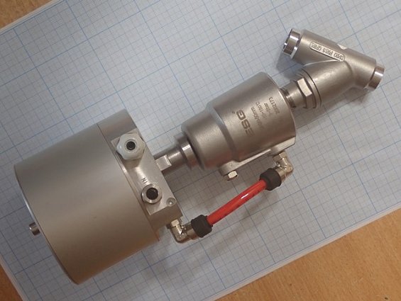 Клапан центрифуги BMA CAMOZZI седельный DN20 PN16 под приварку с пневматическим приводом-позиционеро