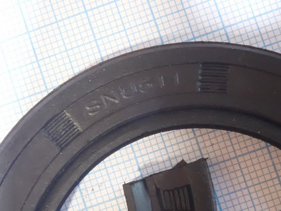 Уплотнение корпуса SNU511 комплект из четырех резиновых вкладышей