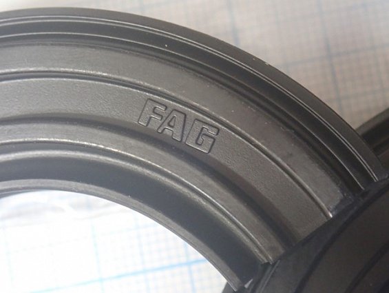 Уплотнение корпуса FAG DH511 Fur Gehause SNV100 Welle 49.21...50.8mm комплект из двух резиновых