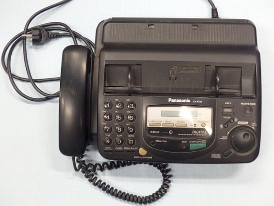Факсимильный Аппарат Panasonic KX-FT68RU 220-240В 50/60Гц 1.0А Сделано в Малазии БЫВШИЙ В УПОТРЕБЛЕН