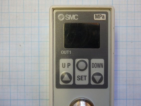 Реле давления SMC ISE70-F02-43 0-1.0MPa 12-24VDC 55mA
