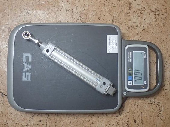 Пневмоцилиндр FESTO DNT-40-160-PPV-A 530666 S937 новая марка аналог 1376662-1