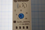 Реле времени finder 80.11.0.240.0000 MADE IN IT