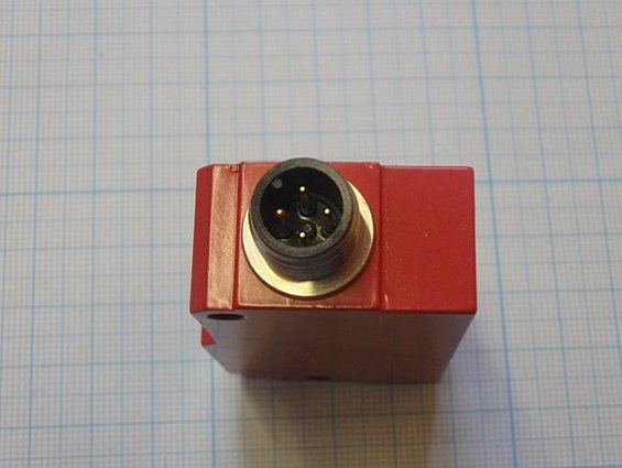 Фотоэлектрический датчик Leuze electronic FRKR95/44-150L 50025610 