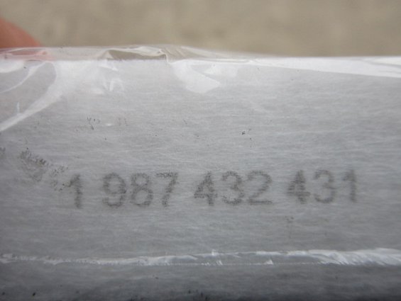 Фильтрующий элемент салонный угольный воздушного фильтра 1987432431 BOSCH 7h0819631A