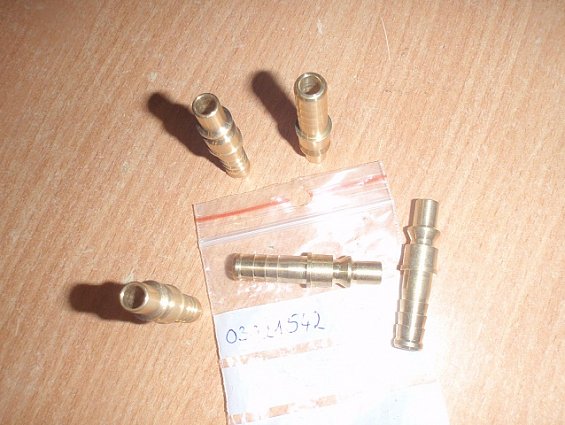 Пневмоштекер mafa соединительный БРС 03021542 48521 Brass-connector 8mms-5/16"-Type14