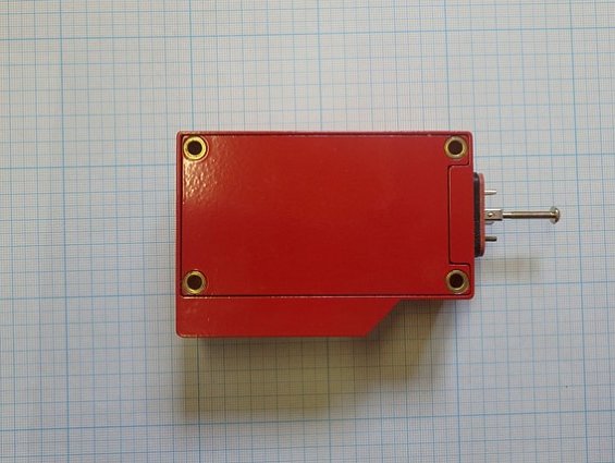 Датчик фотоэлектрический Leuze electronic LS85/4E 50000248
