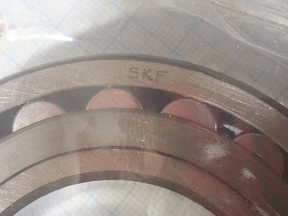 Подшипник SKF 22210E GT BRITAIN БЕЗ ОРИГИНАЛЬНОЙ КАРТОННОЙ УПАКОВКИ