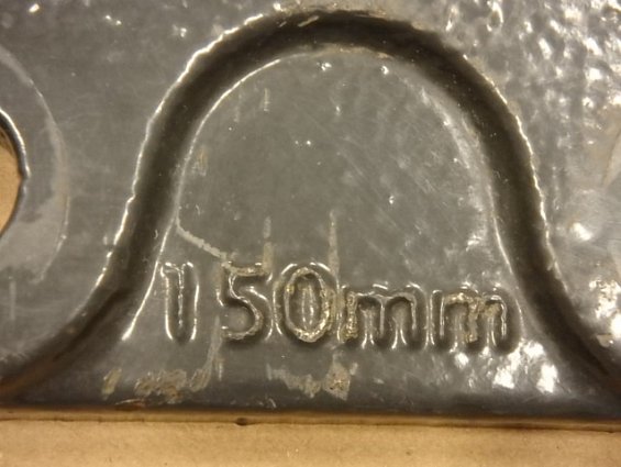 Опора седла седельного тягача JOST sk2104-002sp H=150mm лапы 4200021100 et-r0012298 daf xf105