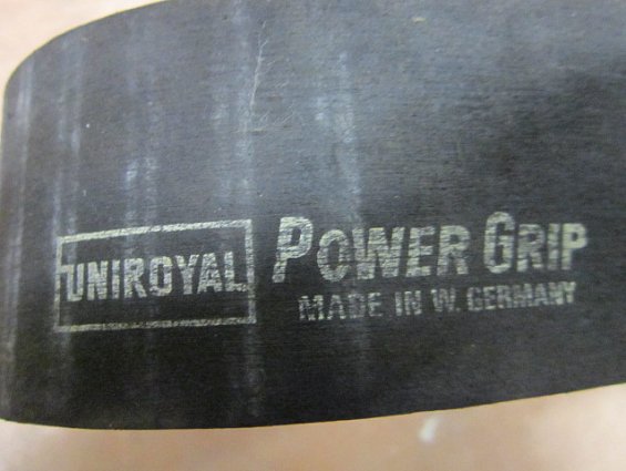 Ремень зубчатый 330h200 330-h-200 UNIROYAL POWER GRIP