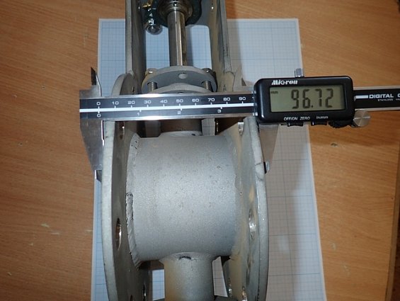 Затвор поворотный дисковый DN100 нержавеющий не герметичный зазор-2мм для сыпучих материалов