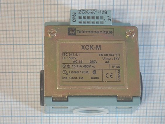 Корпус концевого выключателя ZCK-M1H29 XCK-M Telemecanique