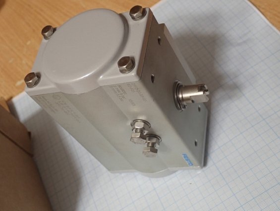 Пневмопривод FESTO DFPD-20-RP-90-RD-F05 8048011