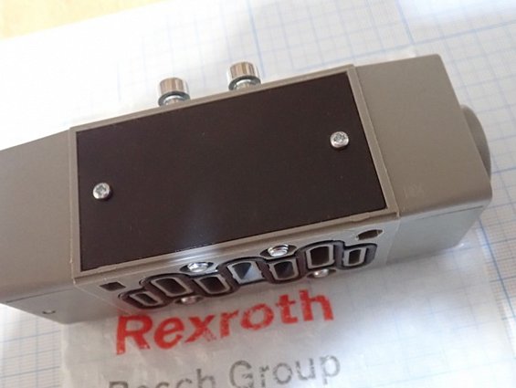 Пневмораспределитель Bosch Rexroth 0-820-224-002 0820224002