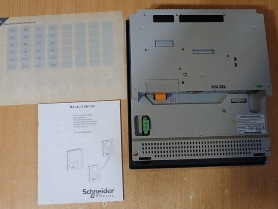 Сенсорная панель Schneider Electric XBTGK5330 10.4" Color Touch&KBD Panel Magelis Advanced
