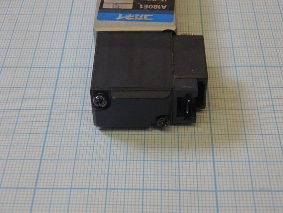 Электропневмораспределитель А180Е1 1,5~7kgf/cm2 DC24V пилотного типа с одним электромагнитом