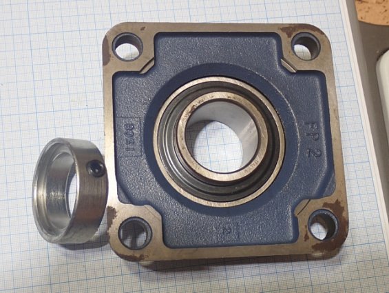 Подшипниковый узел SKF FY508M YEL 208-2F