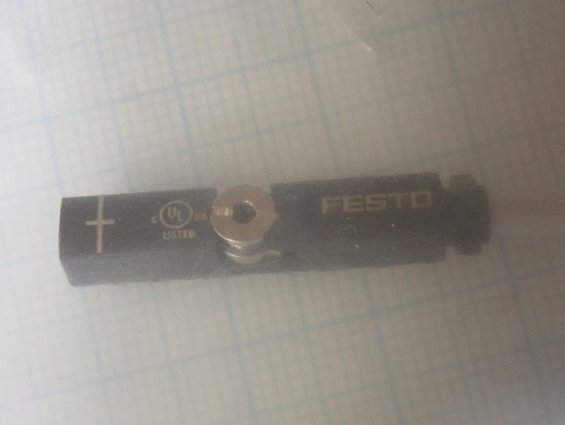 Датчик положения FESTO SMT-8M-A-PS-24V-E-2,5-OE 574335