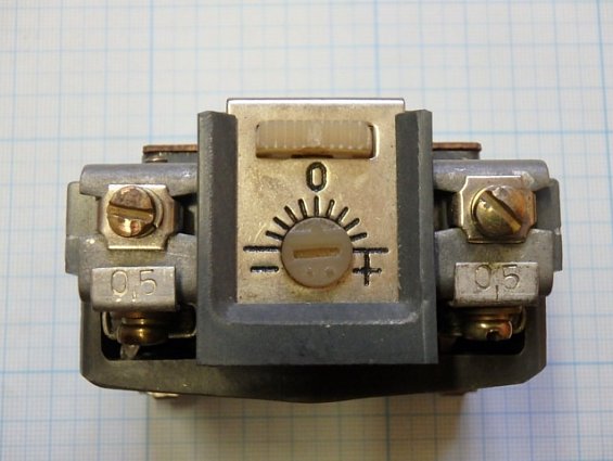 Реле ТРН-10 УХЛ4~500В 0,5А 1991г.в. ТУ 16-523.600-81 двухполюсное тепловое токовое