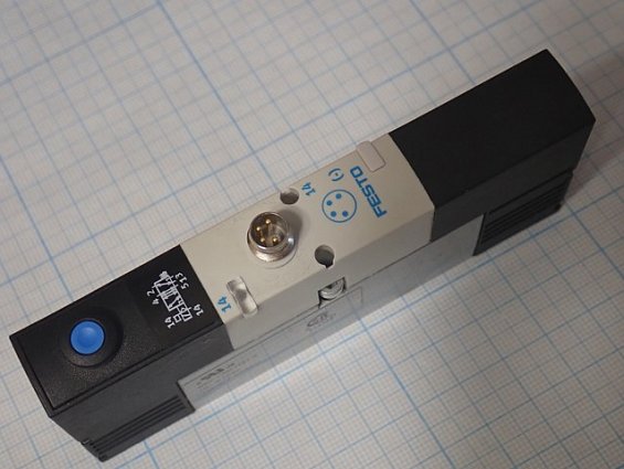 Распределитель FESTO VSVA-B-M52-MZH-A2-1R2L 534785 БЫВШИЙ В УПОТРЕБЛЕНИИ