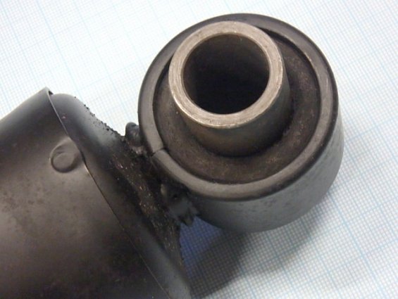 Амортизатор передний ISUZU 8-97083037-1 Z L 1 TOKICO JAPAN