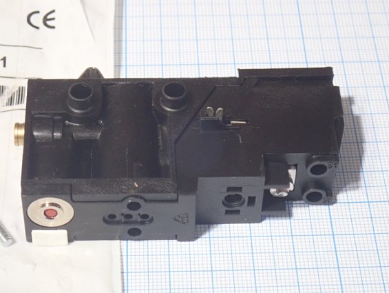 Клапан Parker PS1-E111 12000502 64331003 240V max Pmax 8bar MADE IN FRANCE