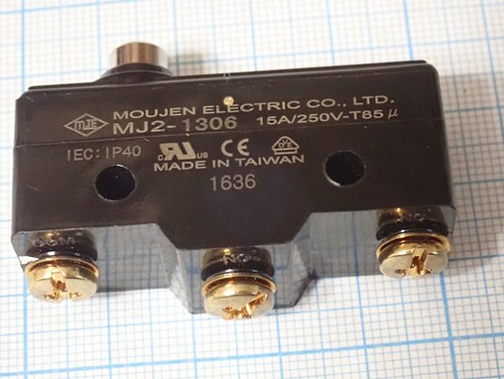 Микропереключатель MOUJEN MJ2-1306 мешкозашивочной машинки Fischbein