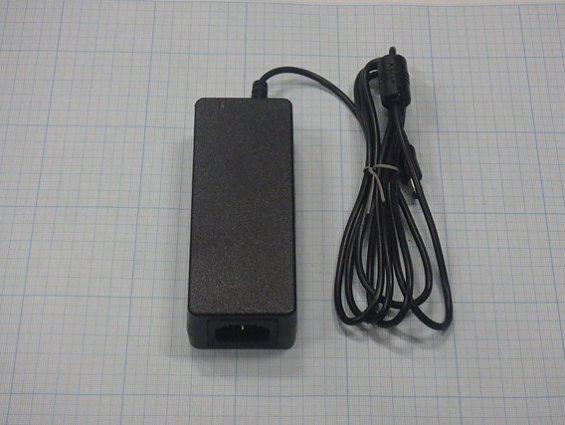 Блок питания ac/dc adapter GST60A24-P1J 100-240VAC 50/60Hz 1.4A OUTPUT:24V =2.5A 60W MAX