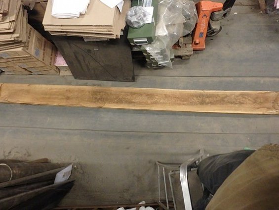 Доска дубовая сухая обрезная 3000х230х50мм 10лет хранения на складе