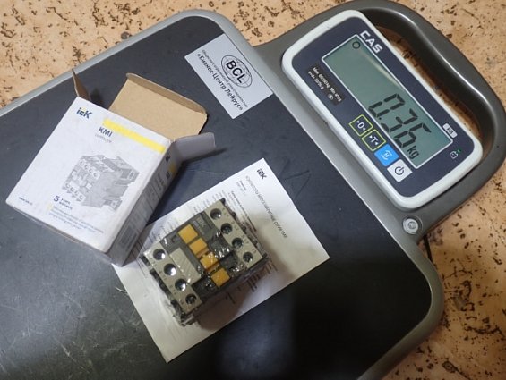 Контактор iEK КМИ-11810 230В 50Гц