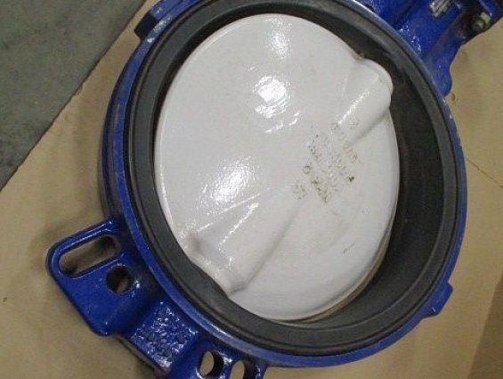 Затвор поворотный amri-ksb DN300 РN10 h122h 3t6k3gxf-10b GGG40 epdm с редуктором Rh1081 mr50 amri-ks