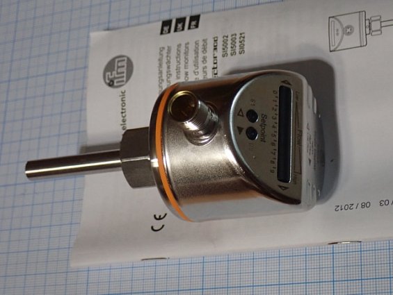 Датчик потока ifm SI5002 SID10ADBFPKG/US IP67 19...36VDC 2х250mA SCP Made in Germany